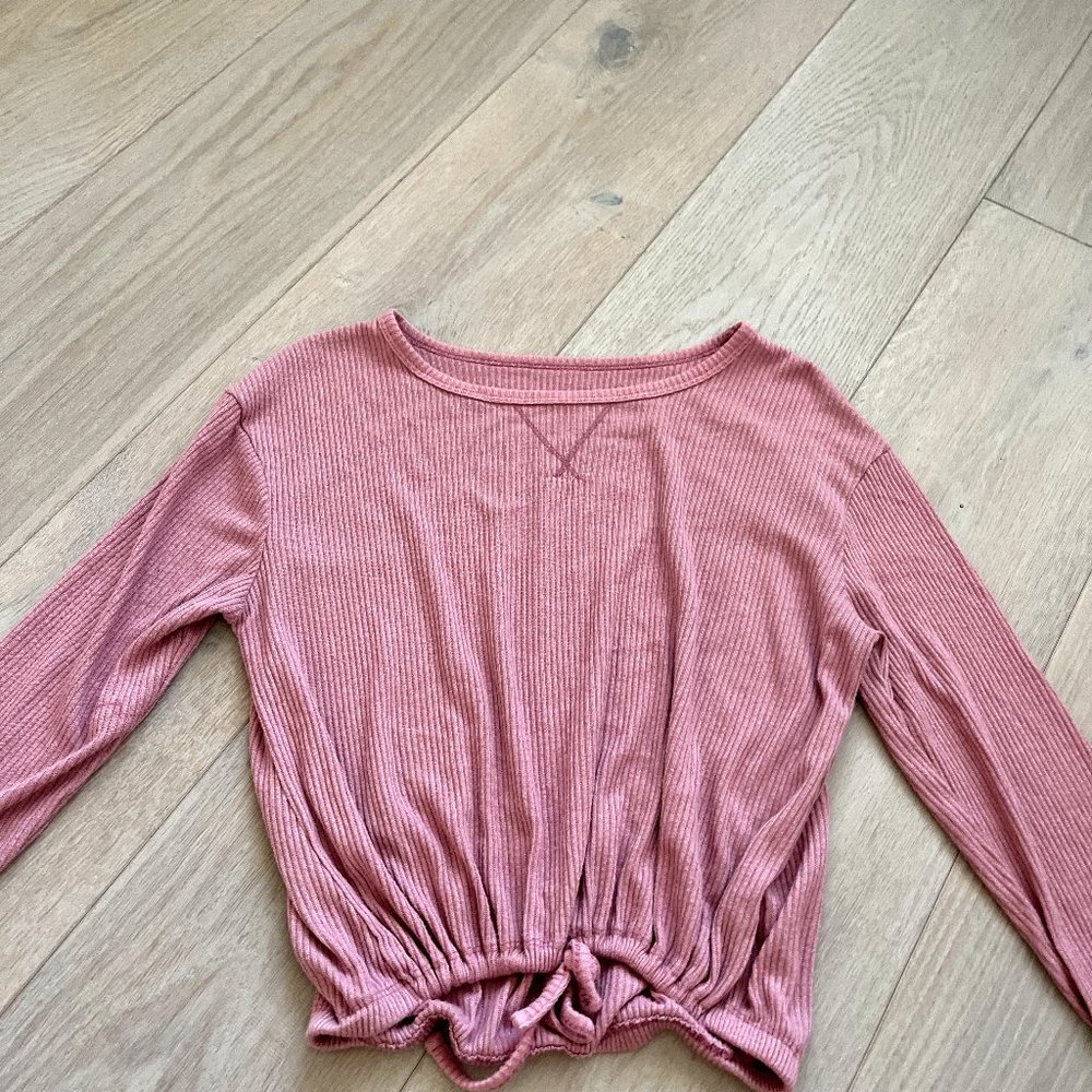 girl rose colored long sleeve shirt